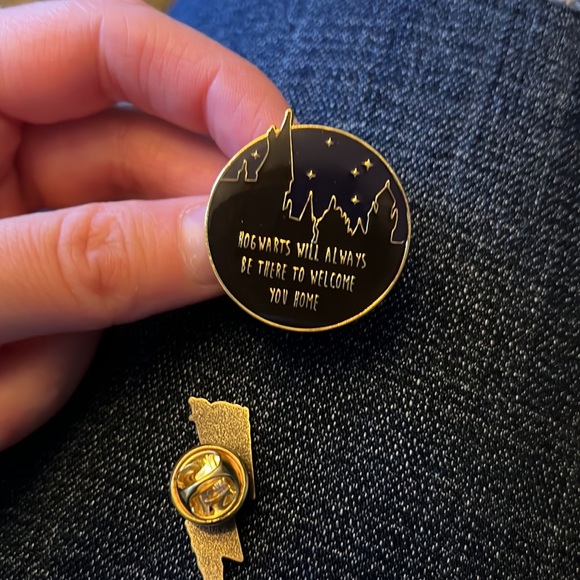 Harry Potter themed enamel bundle of two - Picture 4 of 4